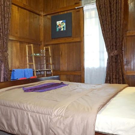 Badjoeri Ethnic Wooden Homestay Bandung Dış mekan fotoğraf