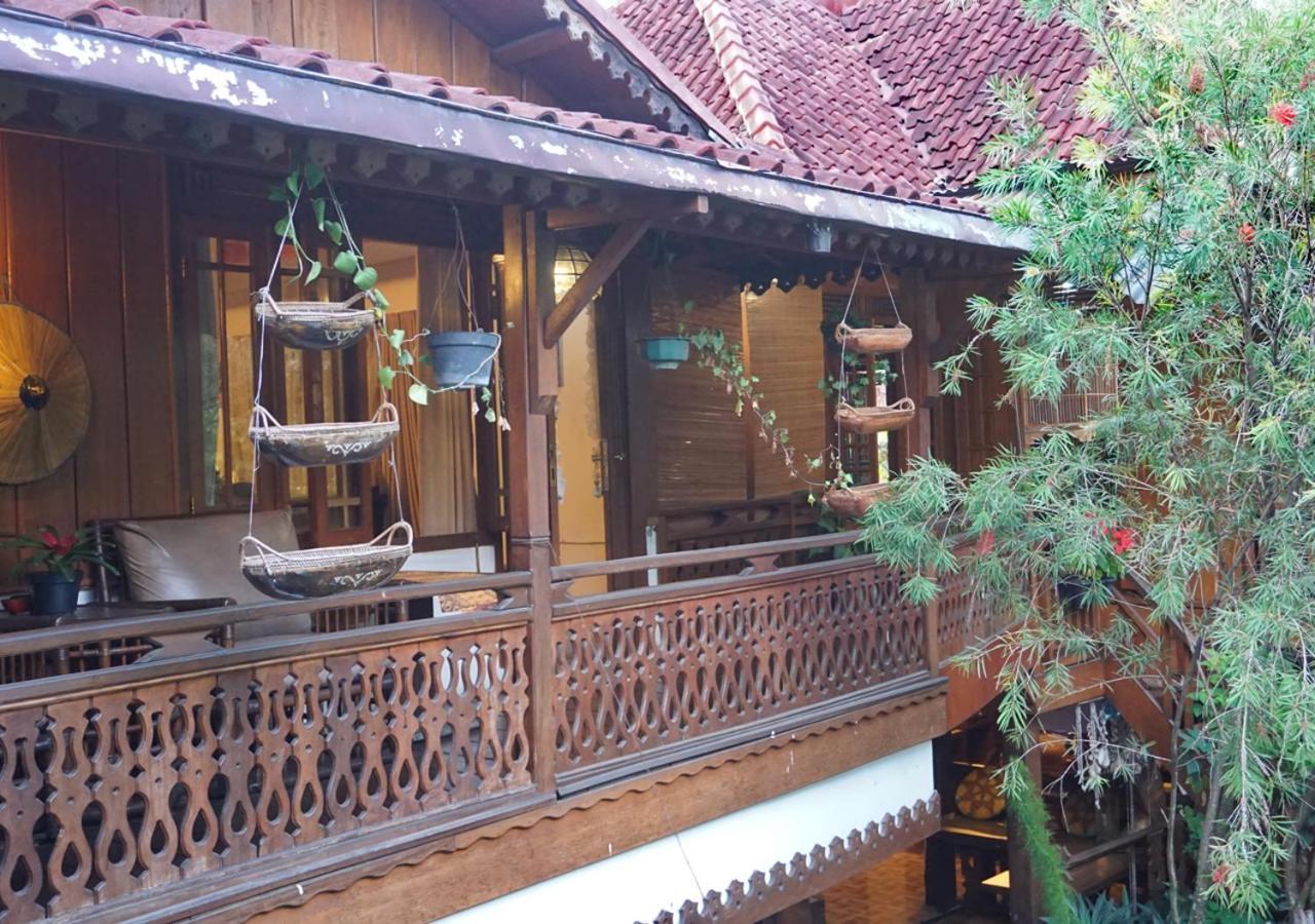 Badjoeri Ethnic Wooden Homestay Bandung Dış mekan fotoğraf
