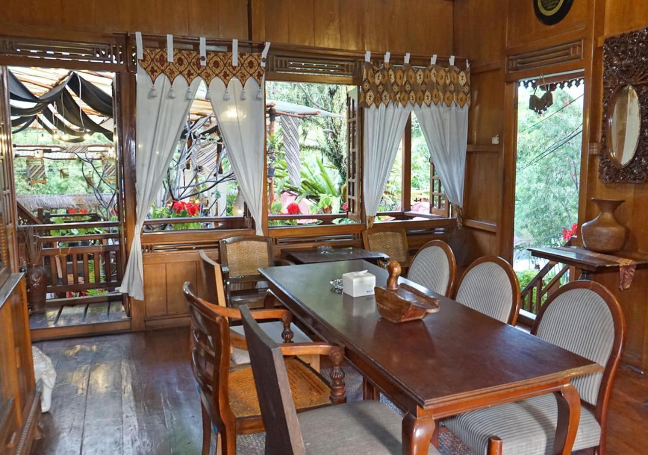 Badjoeri Ethnic Wooden Homestay Bandung Dış mekan fotoğraf
