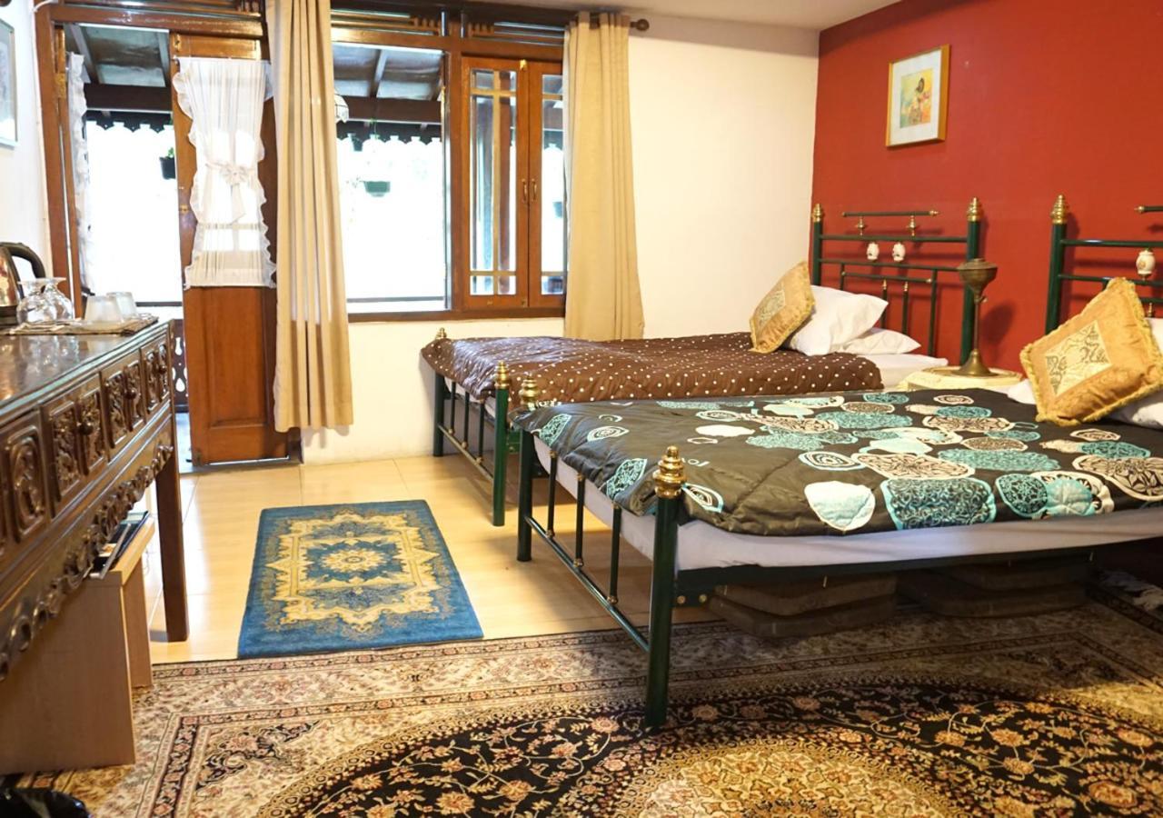 Badjoeri Ethnic Wooden Homestay Bandung Dış mekan fotoğraf